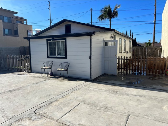 25016 Narbonne Avenue, Lomita, California 90717, 1 Bedroom Bedrooms, ,1 BathroomBathrooms,Single Family Residence,For Sale,Narbonne,SB24014093