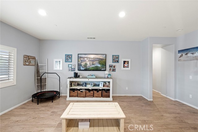 Detail Gallery Image 6 of 69 For 30205 Big Country Dr, Menifee,  CA 92584 - 5 Beds | 4 Baths