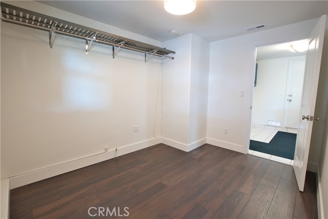 Detail Gallery Image 33 of 55 For 6091 Dundee Dr, Huntington Beach,  CA 92647 - 3 Beds | 2 Baths