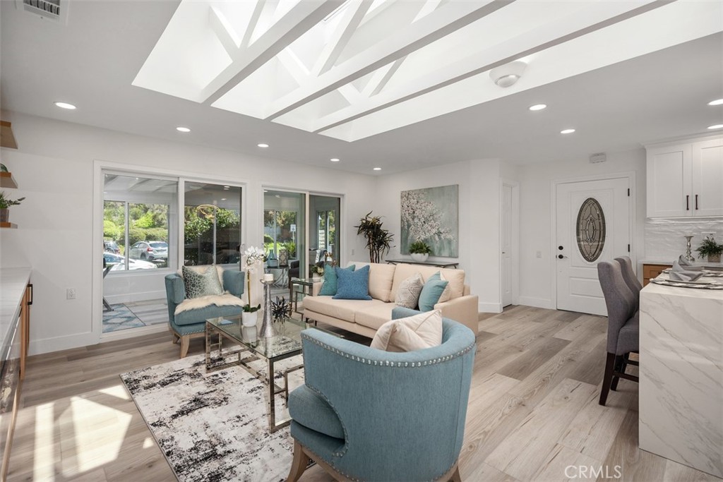 MLS #OC25166462 image #12