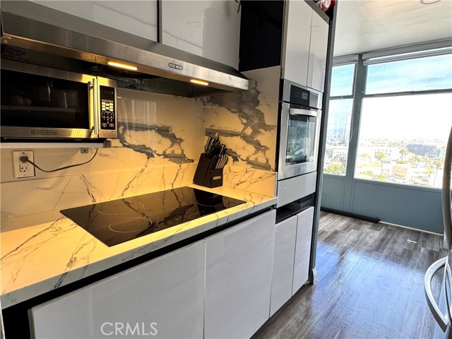 Detail Gallery Image 32 of 33 For 100 Atlantic Ave #1012,  Long Beach,  CA 90802 - 2 Beds | 1 Baths