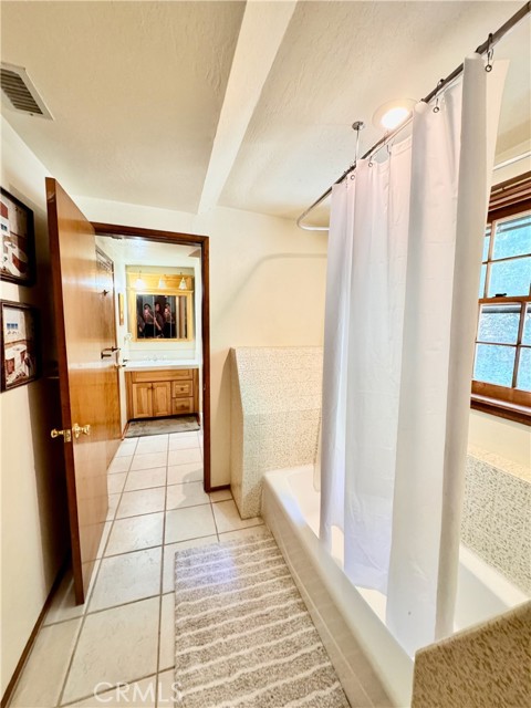 Detail Gallery Image 17 of 32 For 1070 Jungfrau Dr #903,  Crestline,  CA 92325 - 3 Beds | 2/1 Baths