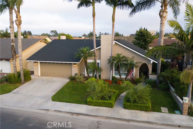 951 Begonia Ave, Costa Mesa, CA 92626