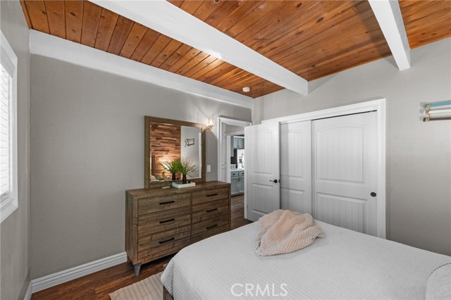 Detail Gallery Image 12 of 29 For 635 Grass Valley Dr, Lake Arrowhead,  CA 92352 - 3 Beds | 2 Baths