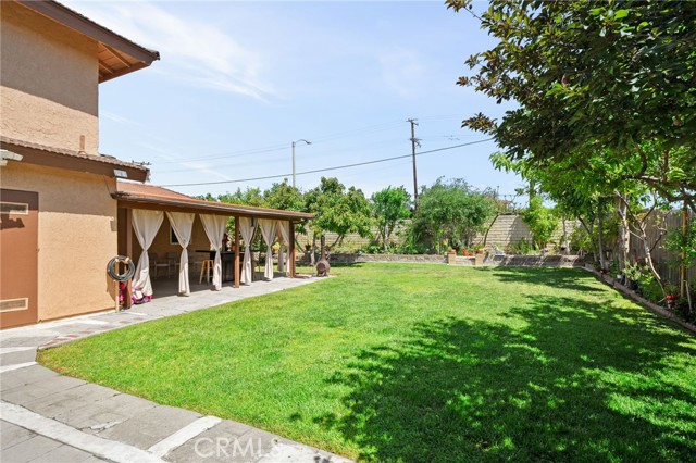 Detail Gallery Image 28 of 39 For 756 W Fontlee Ln, Rialto,  CA 92376 - 4 Beds | 2/1 Baths