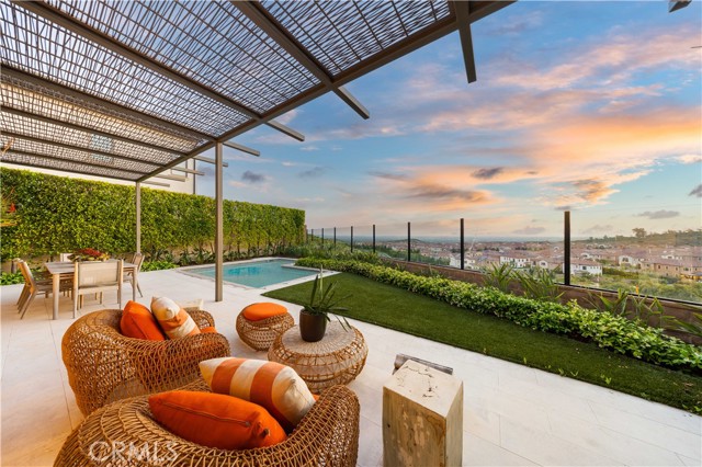 137 Prestigo, Irvine CA: https://media.crmls.org/medias/1a645ab4-5394-4641-a813-0fe60c590ad4.jpg