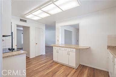 https://media.crmls.org/medias/1a64611a-b2df-4123-9ee2-87b43c97db13.jpg?preset=X-Large