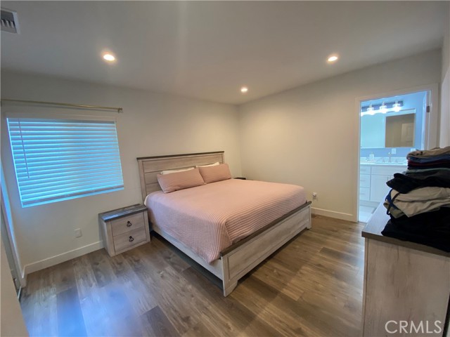 Detail Gallery Image 10 of 16 For 5024 Topanga Canyon Bld, Woodland Hills,  CA 91364 - 2 Beds | 2 Baths