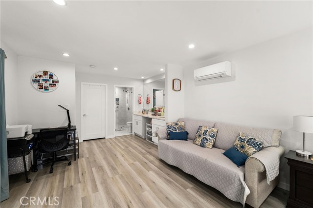 Image 15 of 43 For 4922 El Rancho Verde