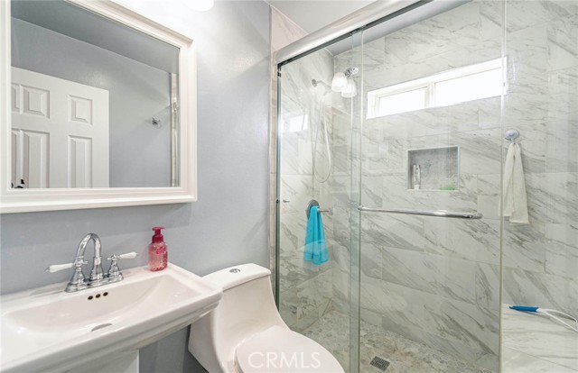 Detail Gallery Image 27 of 39 For 632 W 35th St, Long Beach,  CA 90806 - 3 Beds | 1 Baths