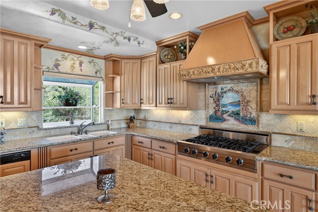 Detail Gallery Image 19 of 69 For 1203 Bayside, Corona Del Mar,  CA 92625 - 3 Beds | 2/1 Baths