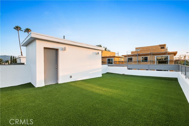 Detail Gallery Image 31 of 36 For 5000 Cleon #1/2,  North Hollywood,  CA 91601 - 4 Beds | 3 Baths