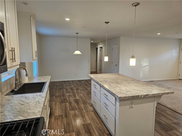 18660 Tereticornis Avenue, Lake Elsinore CA: https://media.crmls.org/medias/1a664dd8-918e-4b9e-a448-8e5b4930cf0d.jpg