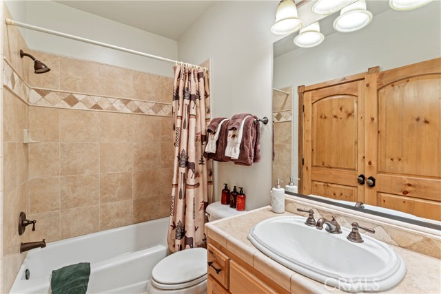 Detail Gallery Image 20 of 37 For 27496 Alpen Dr, Lake Arrowhead,  CA 92352 - 3 Beds | 3 Baths