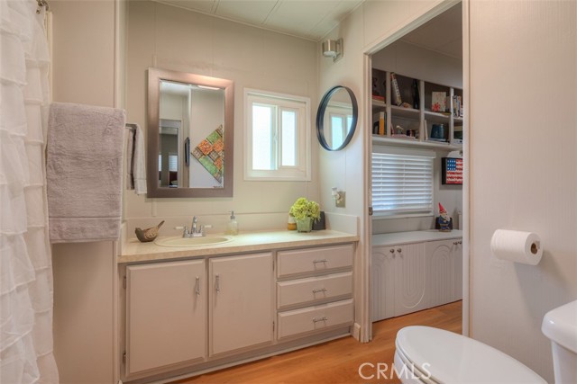 1675 Manzanita Avenue, Chico CA: https://media.crmls.org/medias/1a66bffe-d93f-493d-b3e7-b4198cfdd48b.jpg