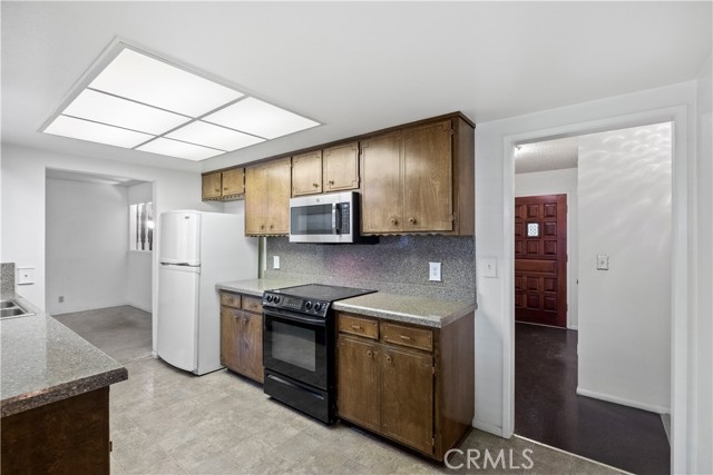 Detail Gallery Image 16 of 52 For 1 Cottage Cir, Chico,  CA 95926 - 3 Beds | 2 Baths