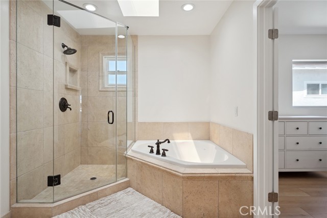 Detail Gallery Image 32 of 37 For 4920 Island View St, Oxnard,  CA 93035 - 4 Beds | 4 Baths