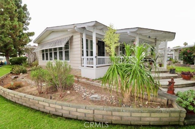 Detail Gallery Image 14 of 43 For 14036 Lake View Dr #143,  La Mirada,  CA 90638 - 2 Beds | 2 Baths