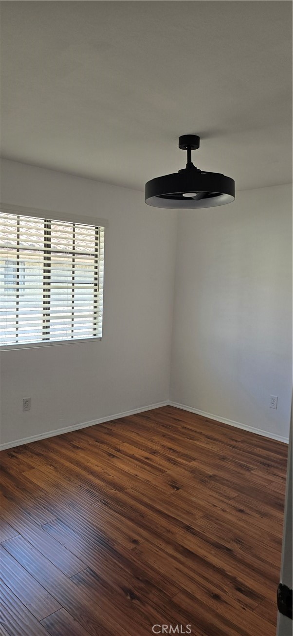 840 N Harbor Blvd, La Habra CA: https://media.crmls.org/medias/1a6960ce-fa7b-40b3-abdf-41935cdde917.jpg