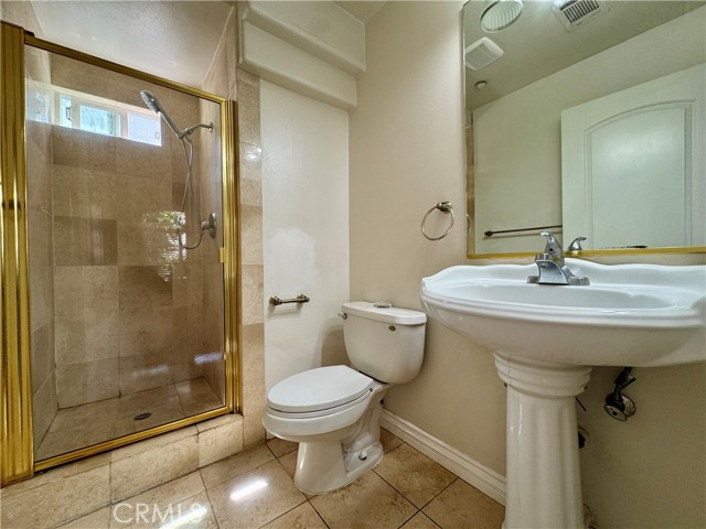 2418 Mohawk Street, Pasadena CA: https://media.crmls.org/medias/1a69879d-bdbb-4e1a-abaa-b038eaadc565.jpg