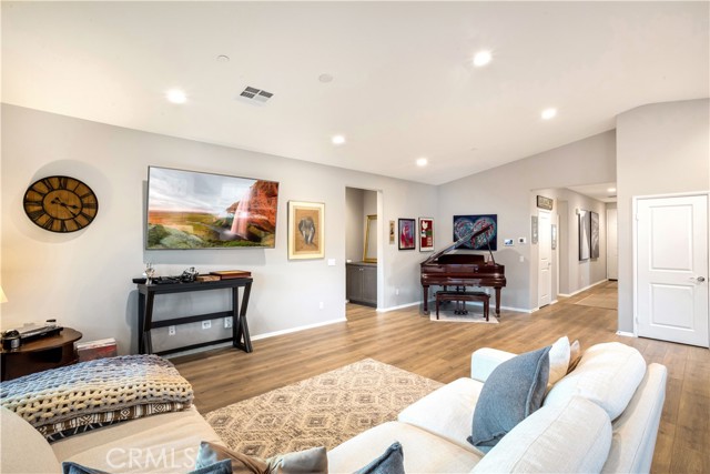 Detail Gallery Image 13 of 28 For 29723 Western Front, Menifee,  CA 92584 - 3 Beds | 3 Baths