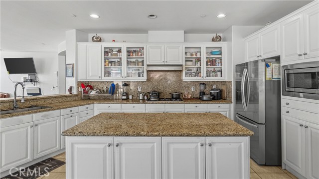 Detail Gallery Image 13 of 34 For 190 Cross Rail Ln, Norco,  CA 92860 - 5 Beds | 4/1 Baths