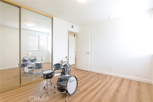 Detail Gallery Image 33 of 42 For 13526 La Jolla Cir #207-D,  La Mirada,  CA 90638 - 2 Beds | 2 Baths