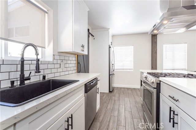 12512 Adelphia Avenue photo 8