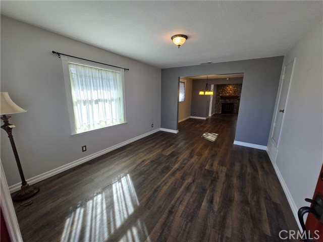 Detail Gallery Image 7 of 30 For 4951 Park Pl, Yorba Linda,  CA 92886 - 3 Beds | 2 Baths