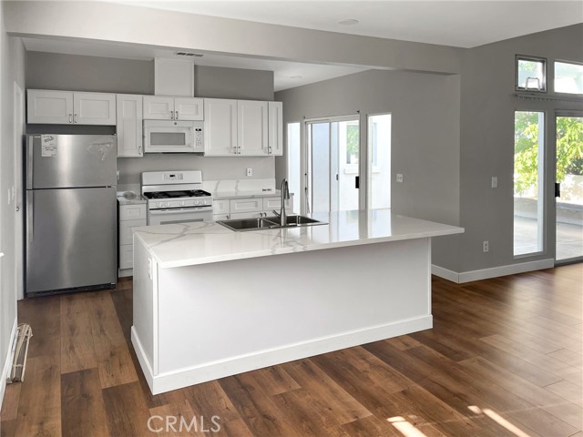 Detail Gallery Image 2 of 12 For 7731 Evans St, Riverside,  CA 92504 - 3 Beds | 2 Baths