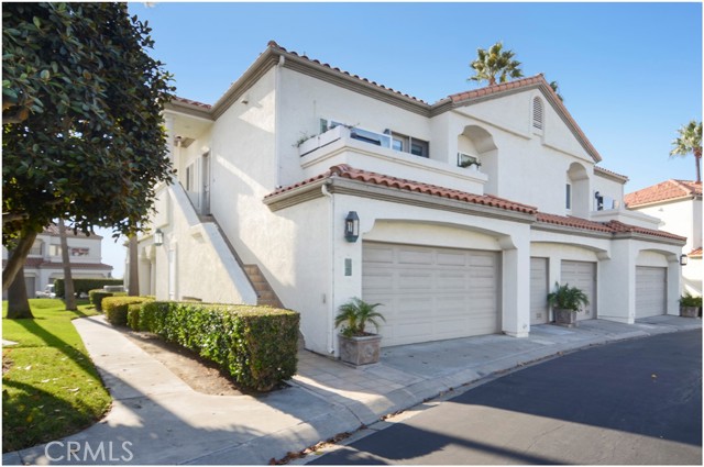 Detail Gallery Image 1 of 26 For 63 Centre Ct, Dana Point,  CA 92629 - 2 Beds | 2 Baths