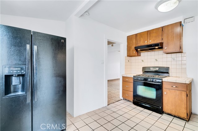 1613 West 56th Street, Los Angeles CA: https://media.crmls.org/medias/1a6dbc5d-0d86-460b-9f63-f041fd9ff393.jpg