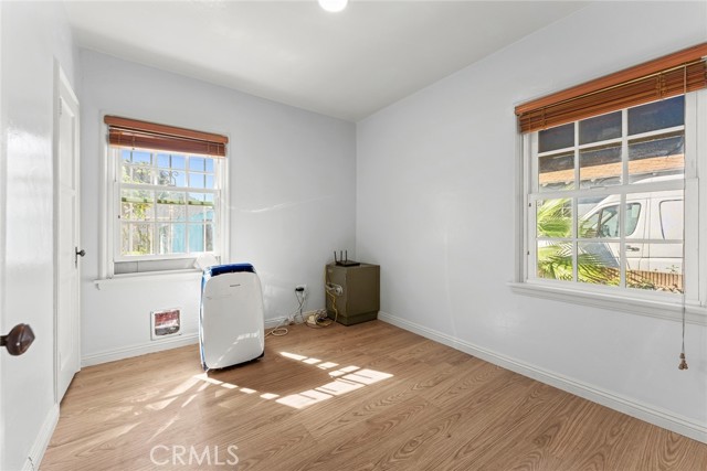 110 East Morningside photo 6