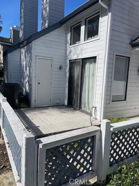 Detail Gallery Image 4 of 34 For 73 Fallingstar, Irvine,  CA 92614 - 2 Beds | 2 Baths