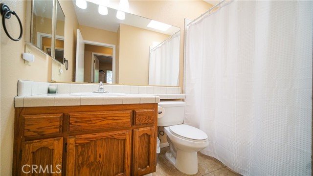 Detail Gallery Image 4 of 9 For 29320 Longhorn Dr, Canyon Lake,  CA 92587 - 3 Beds | 2 Baths