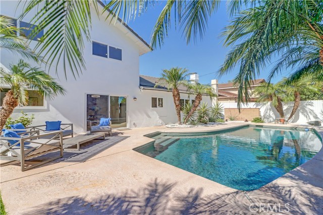 11428 Snowdrop Avenue, Fountain Valley CA: https://media.crmls.org/medias/1a70b293-3843-4f1d-8ced-53daa440c661.jpg