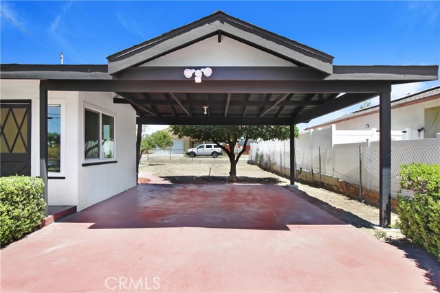 293 E Congress Street, Colton CA: https://media.crmls.org/medias/1a70b98b-c768-46e1-9f0b-d45d70e113b9.jpg