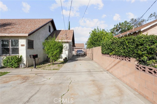 Detail Gallery Image 4 of 38 For 8440 Juniper Ave, Fontana,  CA 92335 - 2 Beds | 1 Baths