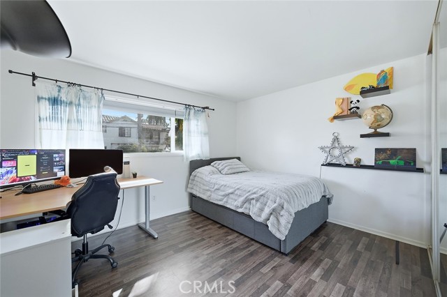 Detail Gallery Image 19 of 31 For 4805 E Colorado, Long Beach,  CA 90814 - 3 Beds | 3 Baths