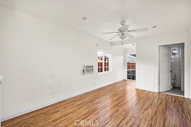 Detail Gallery Image 17 of 44 For 10933 Sampson Ave, Lynwood,  CA 90262 - 3 Beds | 2 Baths