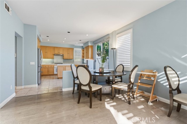 Detail Gallery Image 20 of 42 For 43 Del Carlo, Irvine,  CA 92606 - 3 Beds | 2/1 Baths