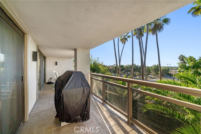 Detail Gallery Image 28 of 47 For 3 Sea Cove, Newport Beach,  CA 92660 - 2 Beds | 2 Baths