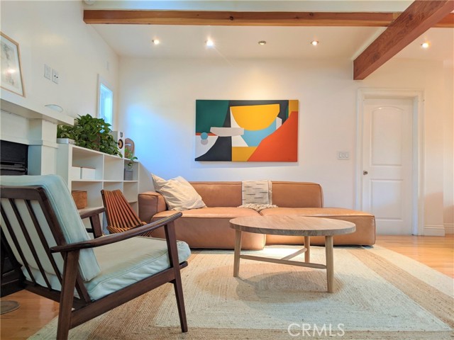 Detail Gallery Image 12 of 26 For 3916 Alla Rd, Los Angeles,  CA 90066 - 2 Beds | 1 Baths