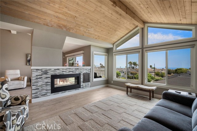 24532 Moonfire Drive, Dana Point CA: https://media.crmls.org/medias/1a74e134-c5b5-4394-be96-0391adc0b610.jpg