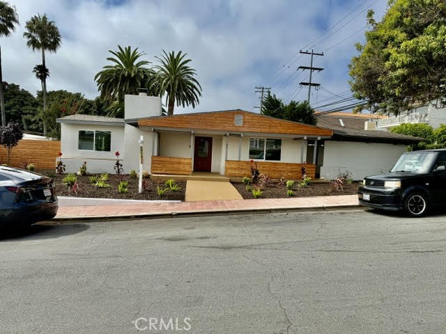 102 Trafalgar Lane, San Clemente CA: https://media.crmls.org/medias/1a74fc56-5a89-445b-a00d-eb6e4c2df173.jpg