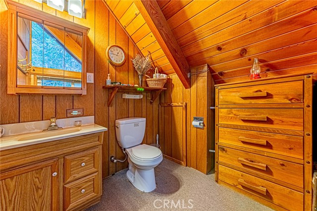 Detail Gallery Image 11 of 51 For 5522 Acorn, Wrightwood,  CA 92397 - 1 Beds | 1/1 Baths