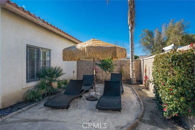 48674 Acropolis Street, Indio CA: https://media.crmls.org/medias/1a751fa4-e917-47de-add4-fd67dde5c8e6.jpg