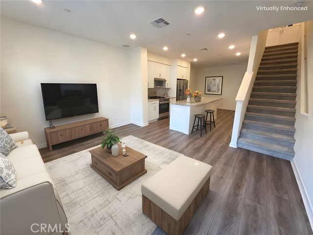 22222 Poppy Court, Torrance CA: https://media.crmls.org/medias/1a75e6f9-63cc-42d5-8b80-ceb8f2a2dca1.jpg