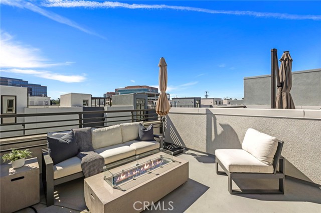 Detail Gallery Image 43 of 67 For 162 Placemark, Irvine,  CA 92614 - 3 Beds | 3/1 Baths