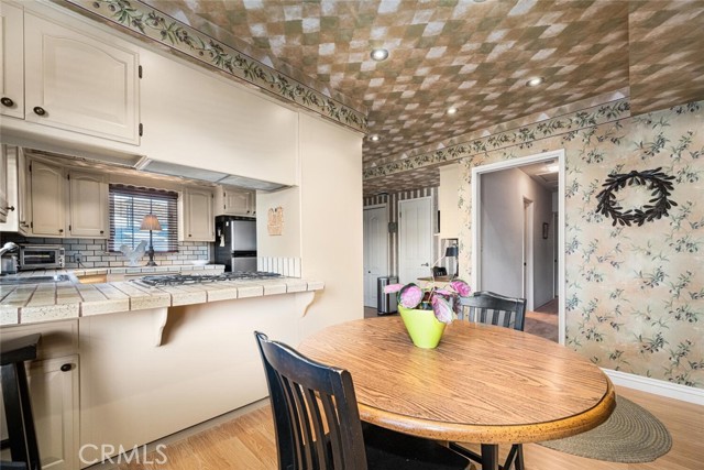 Detail Gallery Image 19 of 55 For 10253 Hopeland, Downey,  CA 90241 - 3 Beds | 2/1 Baths